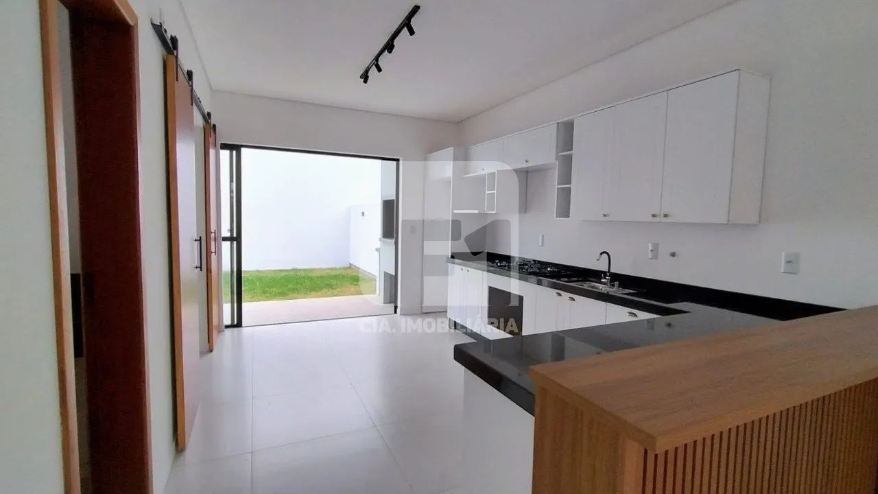 Casa 3 Suítes no Carianos - Foto 5