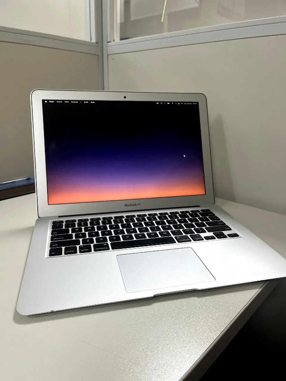 MacBook Air 2017 Core I5 256 GB 8GB RAM TELA de 13.3 - Notebooks
