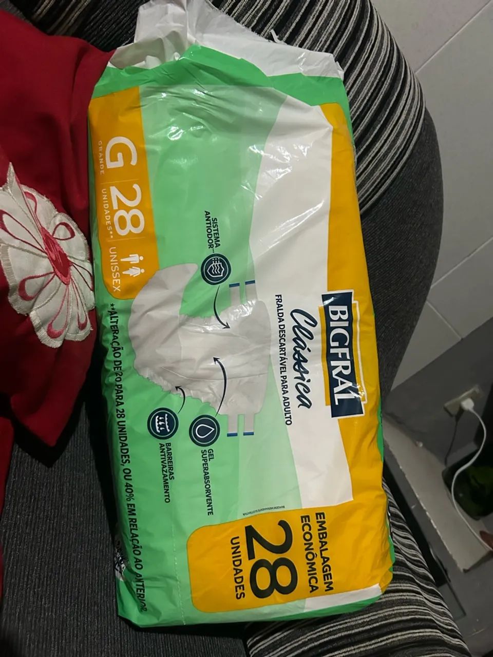  Vendo 3 fraldas geriátrica  - Foto 5