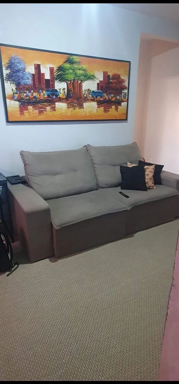 Sofá retrátil e reclinável