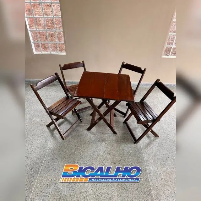 JOGO DE MESA E CADEIRAS DOBRAVEL MADESIL