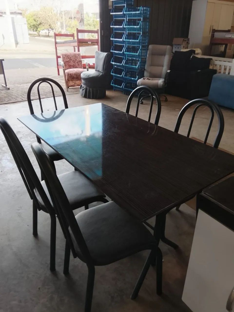 Mesa com 5 cadeiras USADAS ENTREGA dentro de Uberlândia MG  - Foto 4