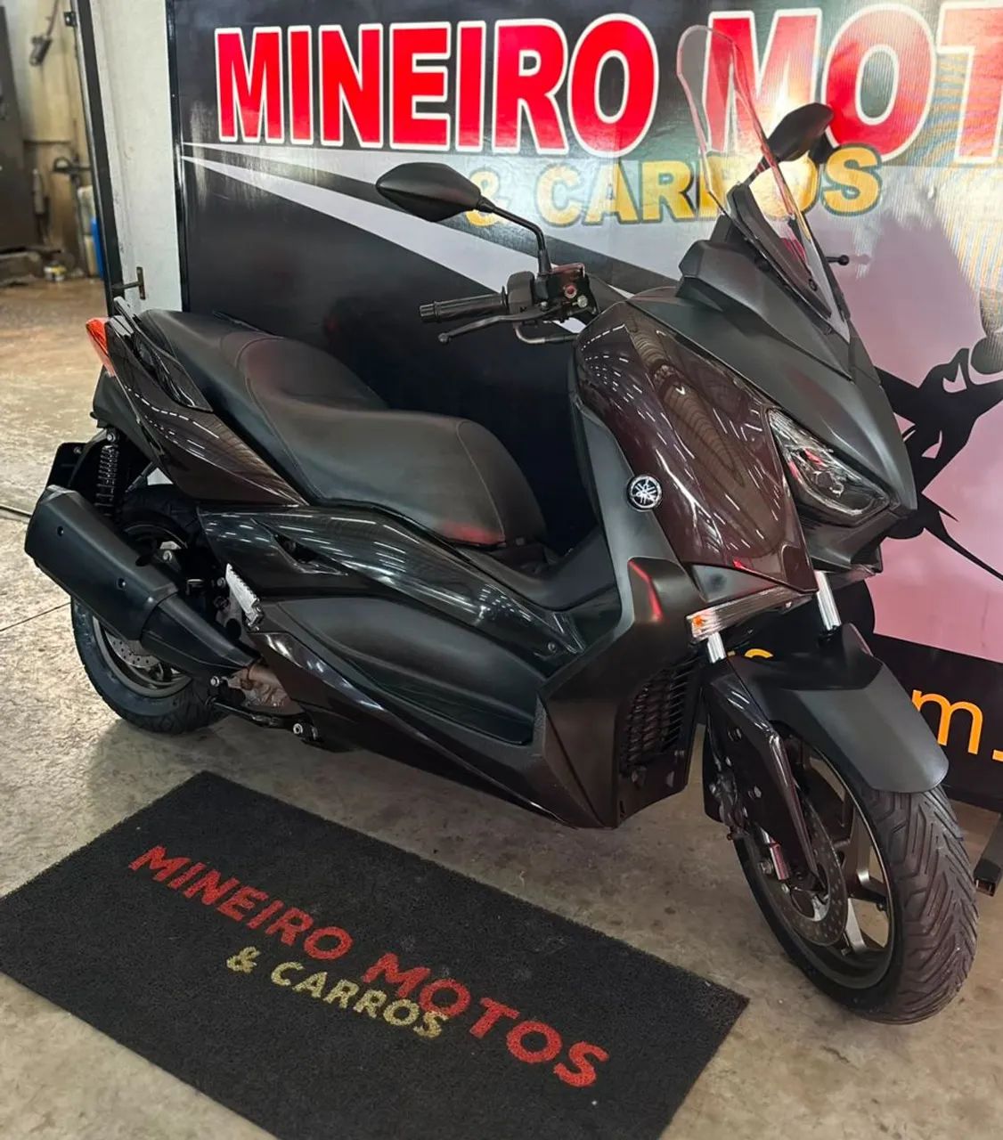XMAX 250 ABS - Foto 2