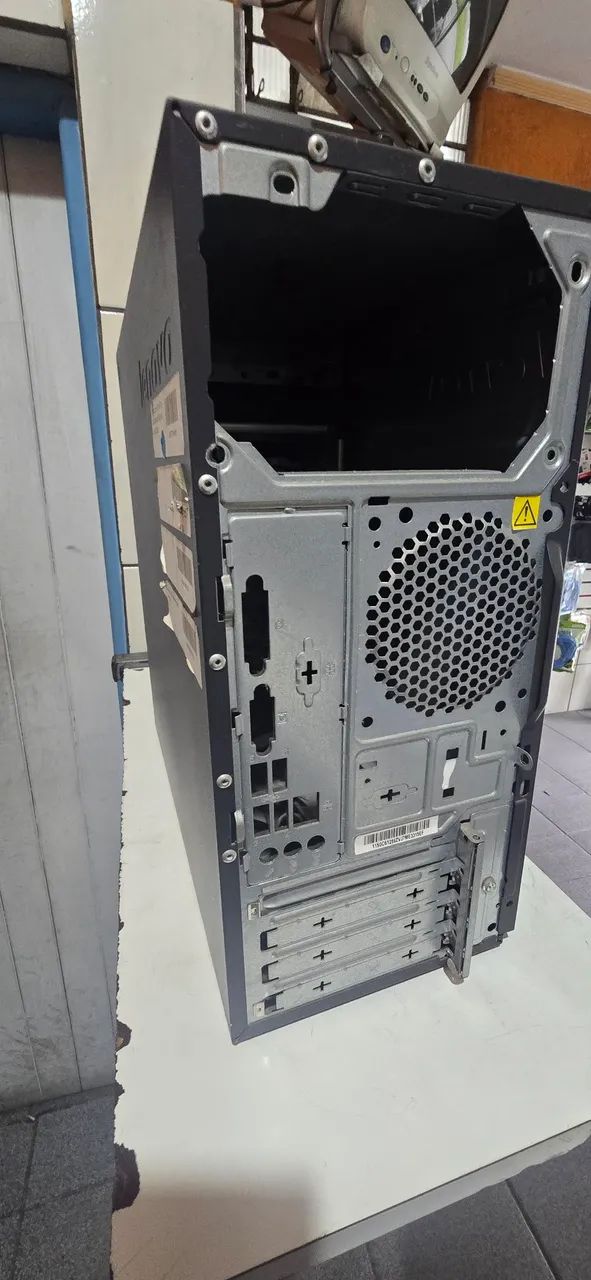 Gabinete Lenovo  - Foto 3