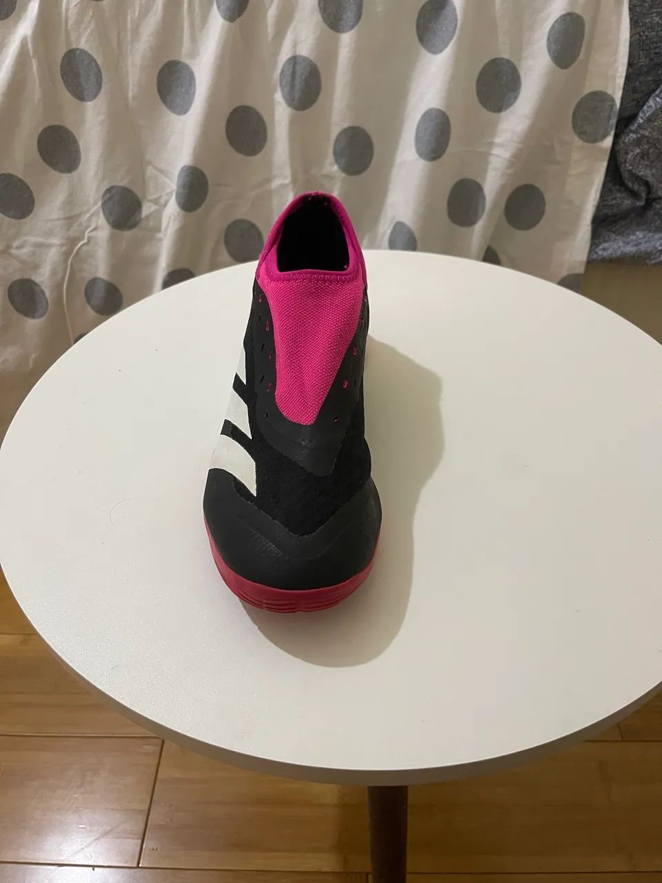 Chuteira adidas 
