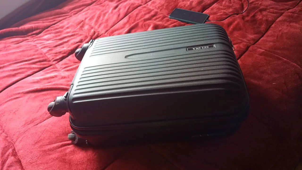 Vendo mala de viagem 