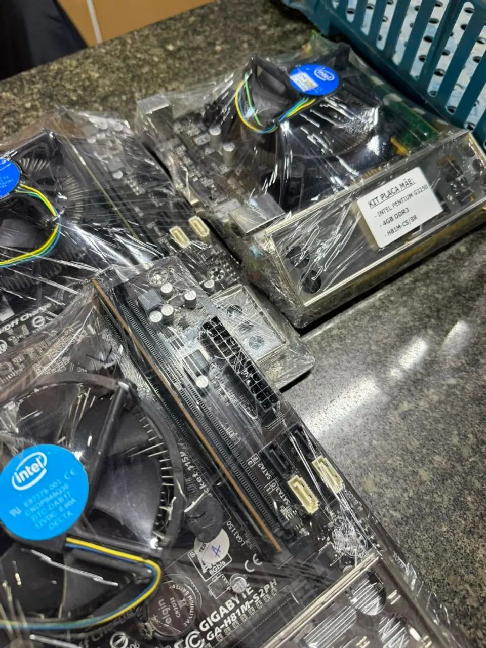 Kit Placa Mãe COMPLETA I3 Seminova - Foto 2