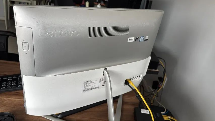 LENOVO AIO 510 12 GB - Foto 2