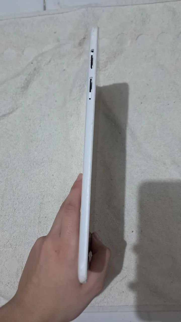 Samsung Galaxy Tab E - com defeito (não carrega) - Foto 4
