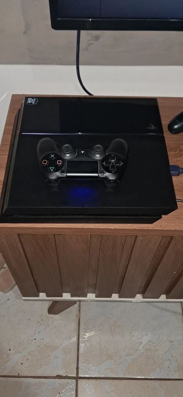Ps4 fat 500gb - Foto 2
