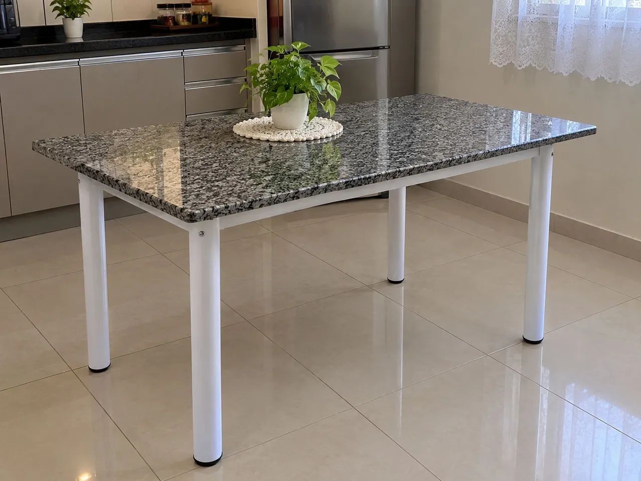 VENDO MESA RETANGULAR R$ 350.00 - Foto 2