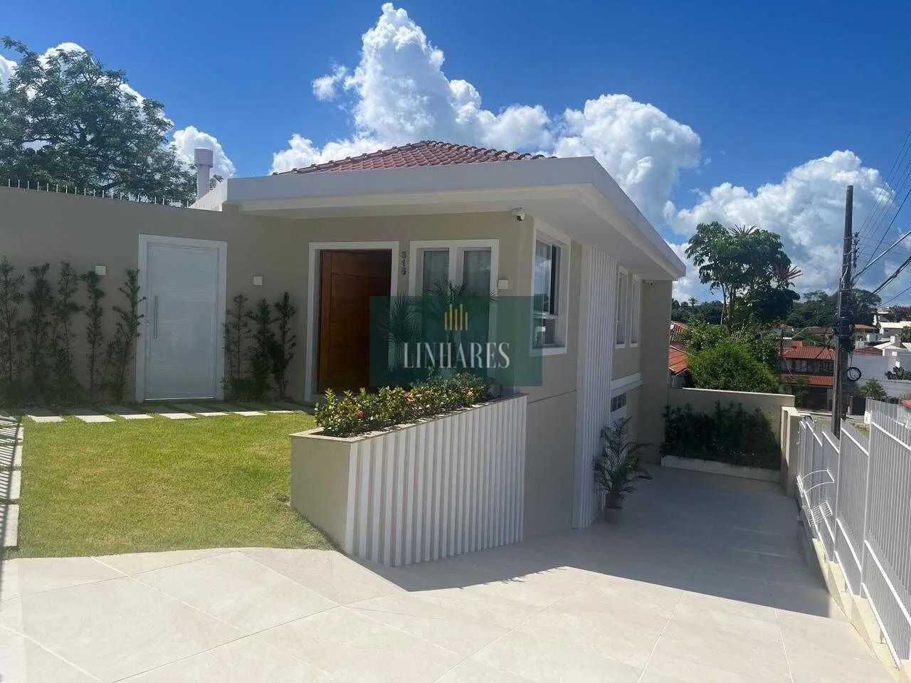Casa Padrão no bairro Bom Abrigo Florianopolis SC