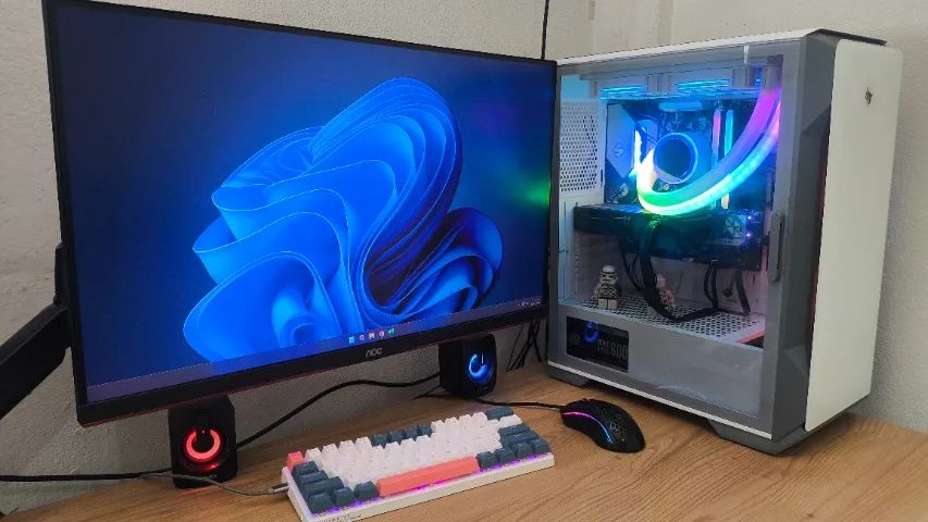 PC Gamer Completo Ryzen 7 5700X + RX 6600