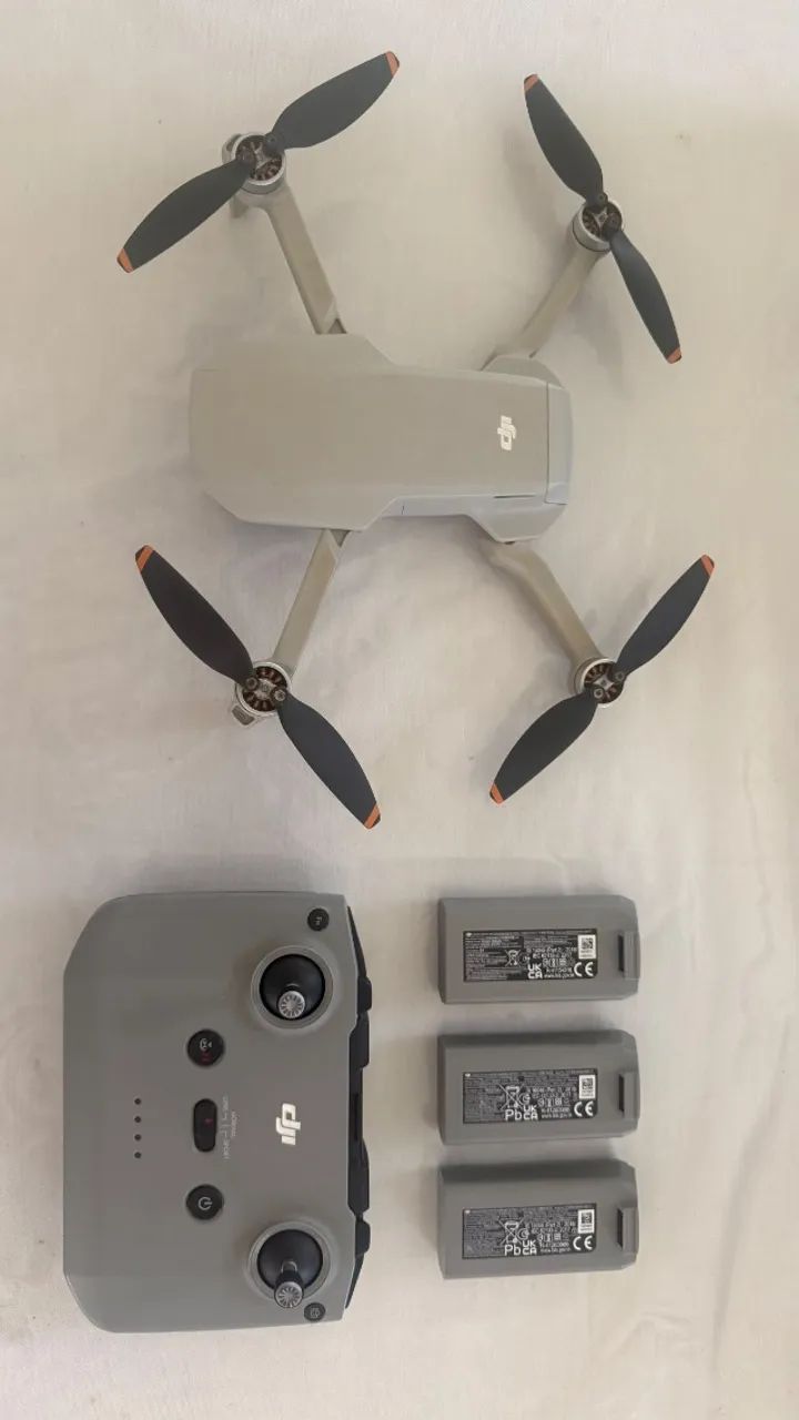 Drone DJI Mini 2 Fly More Combo 3 baterias