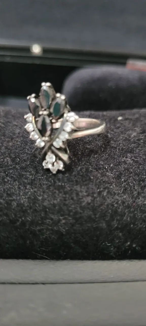 Anel de prata 925 com zirconias - Foto 3
