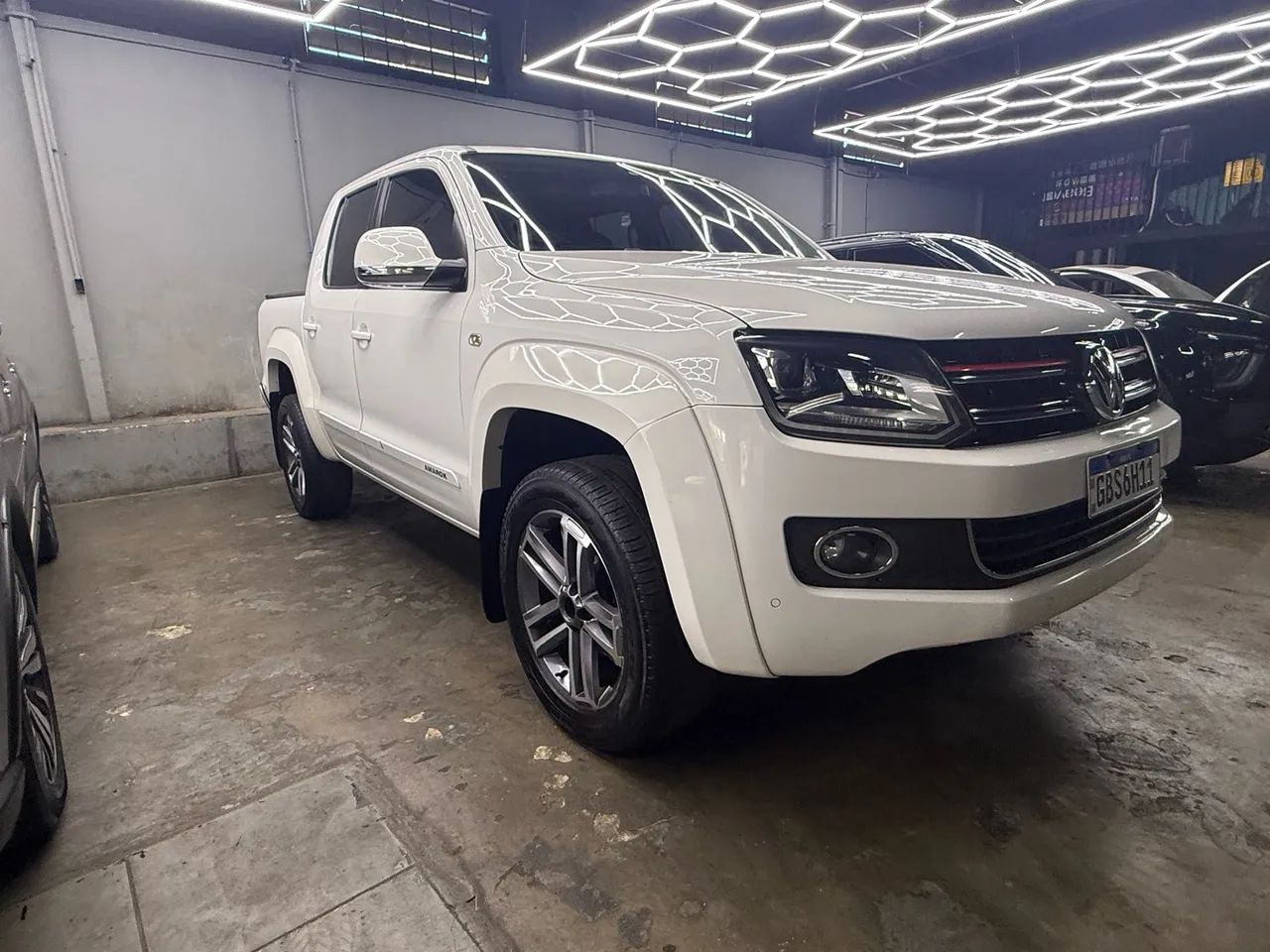 Volkswagen Amarok HIGH.CD 2.0 16V TDI 4X4 DIES. AUT 2016
