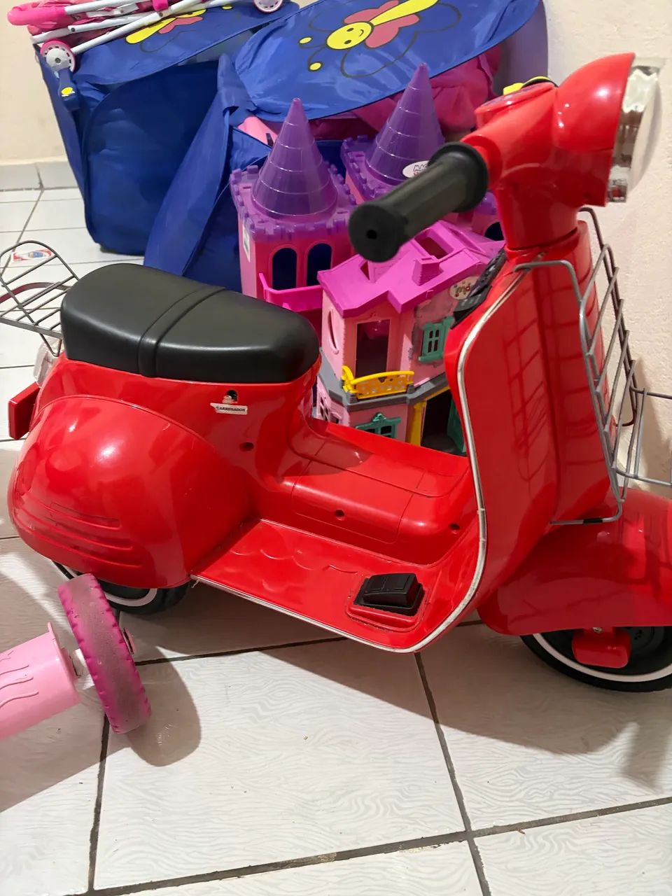 Moto elétrica infantil 