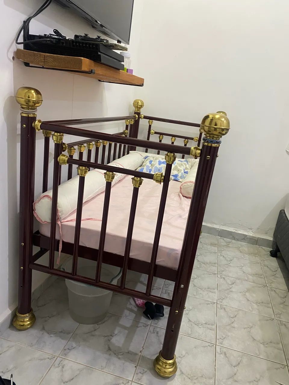 Berço Vintage em Aço  - Foto 2