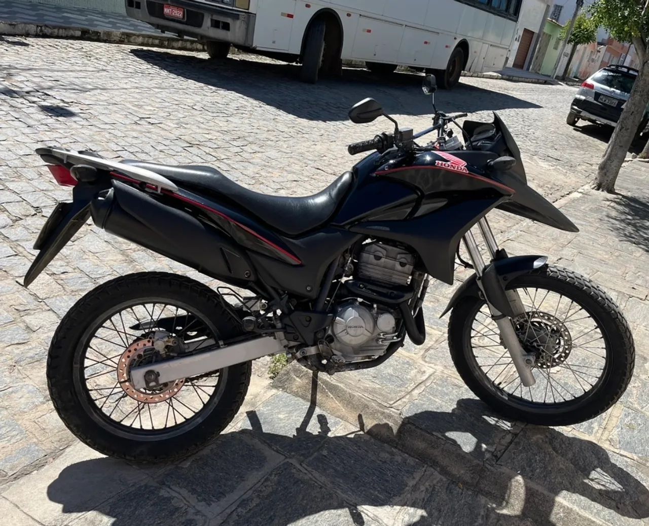 XRE 300