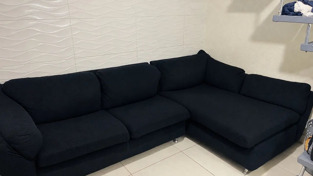 Sofá preto 2,80 L