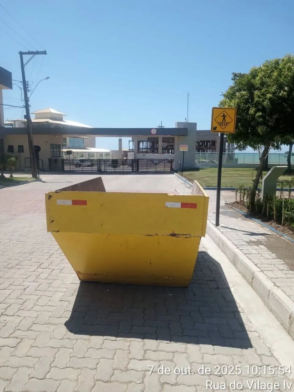 Caçambas + duto pra entulho  - Foto 3