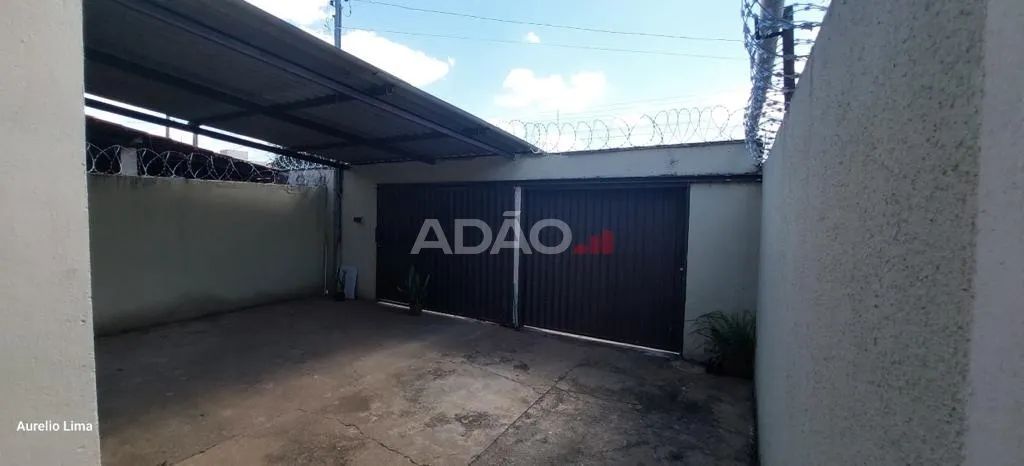 Casa de Rua com 4 barracões - Foto 4
