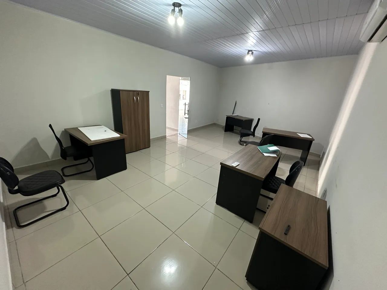 Linda sala para alugar em Várzea Grande 