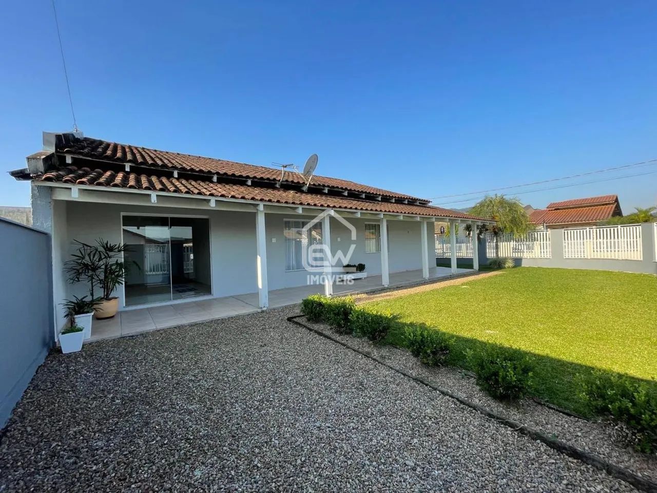 Casa com 127,45m² em Schroeder, SC