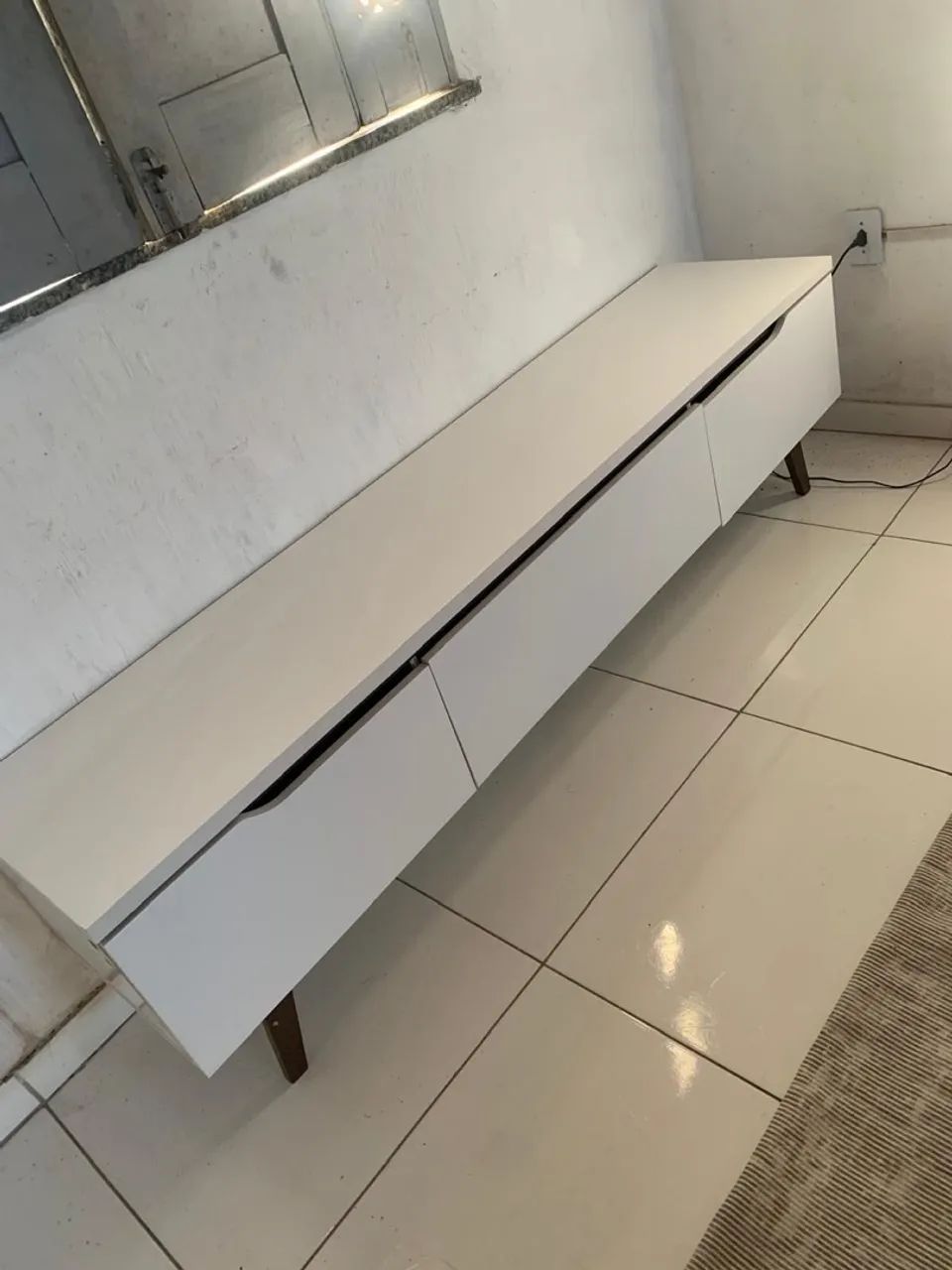 Rack de sala seminovo bem conservado 