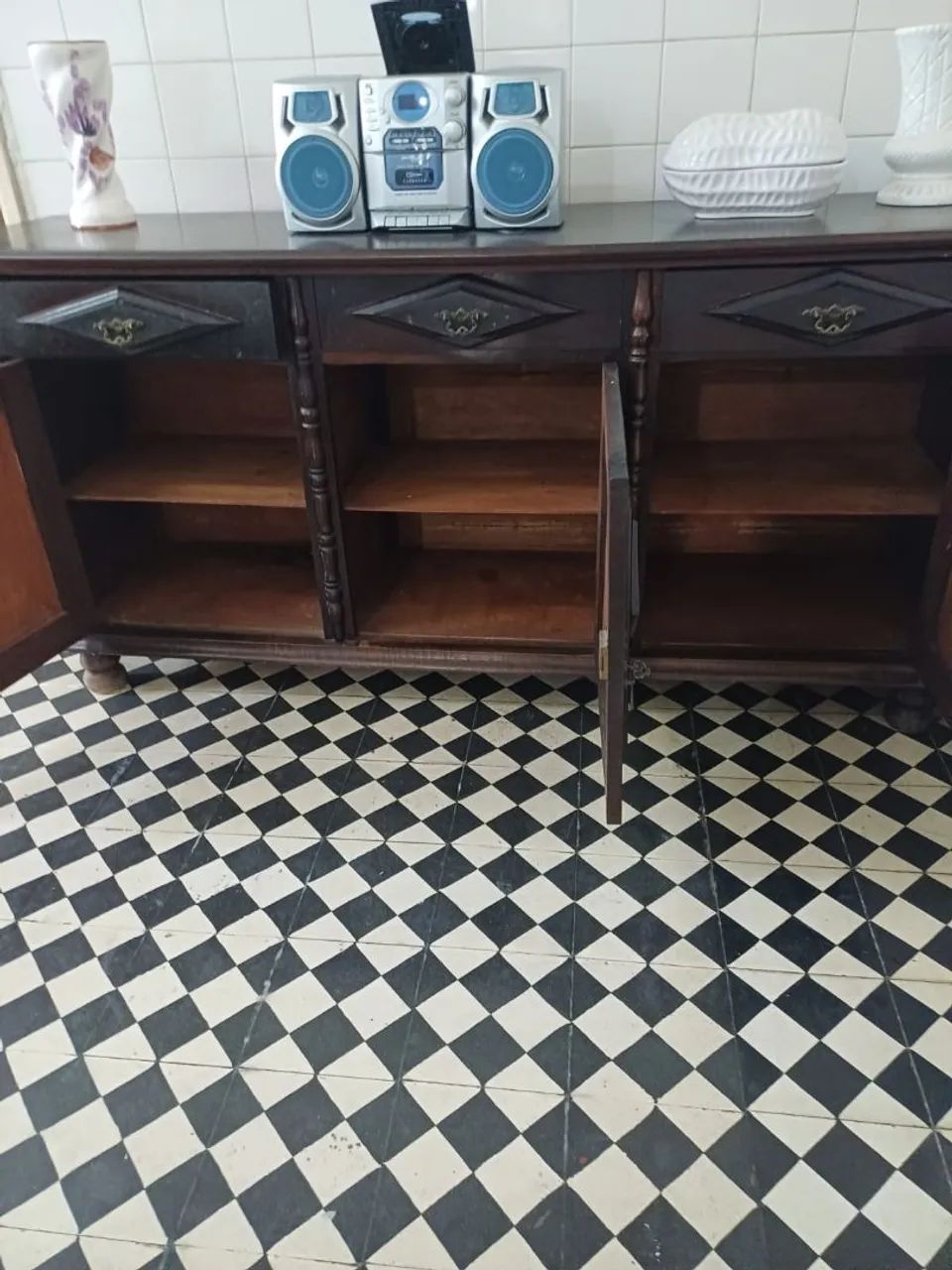 Móveis  coloniais  - Foto 4