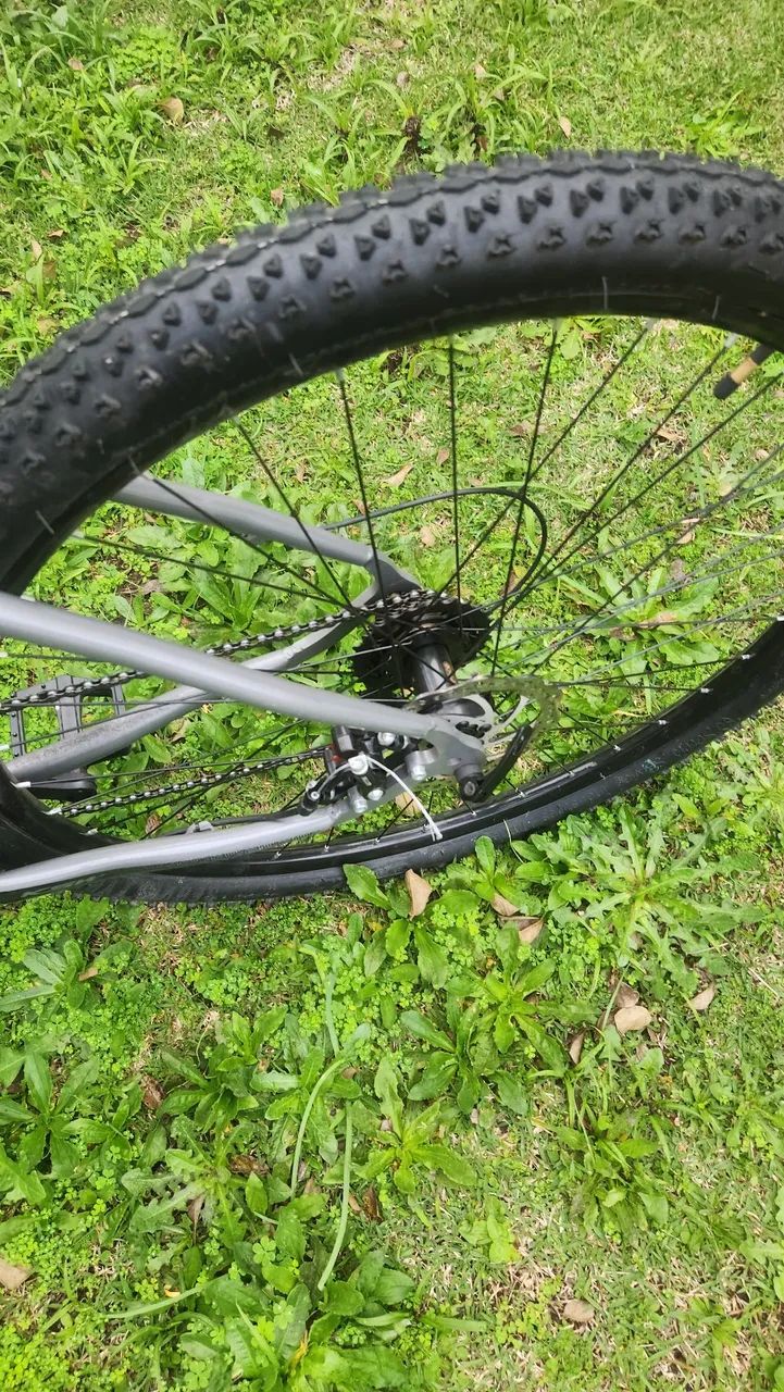 Bicicleta aro 29 praticamente nova - Foto 5