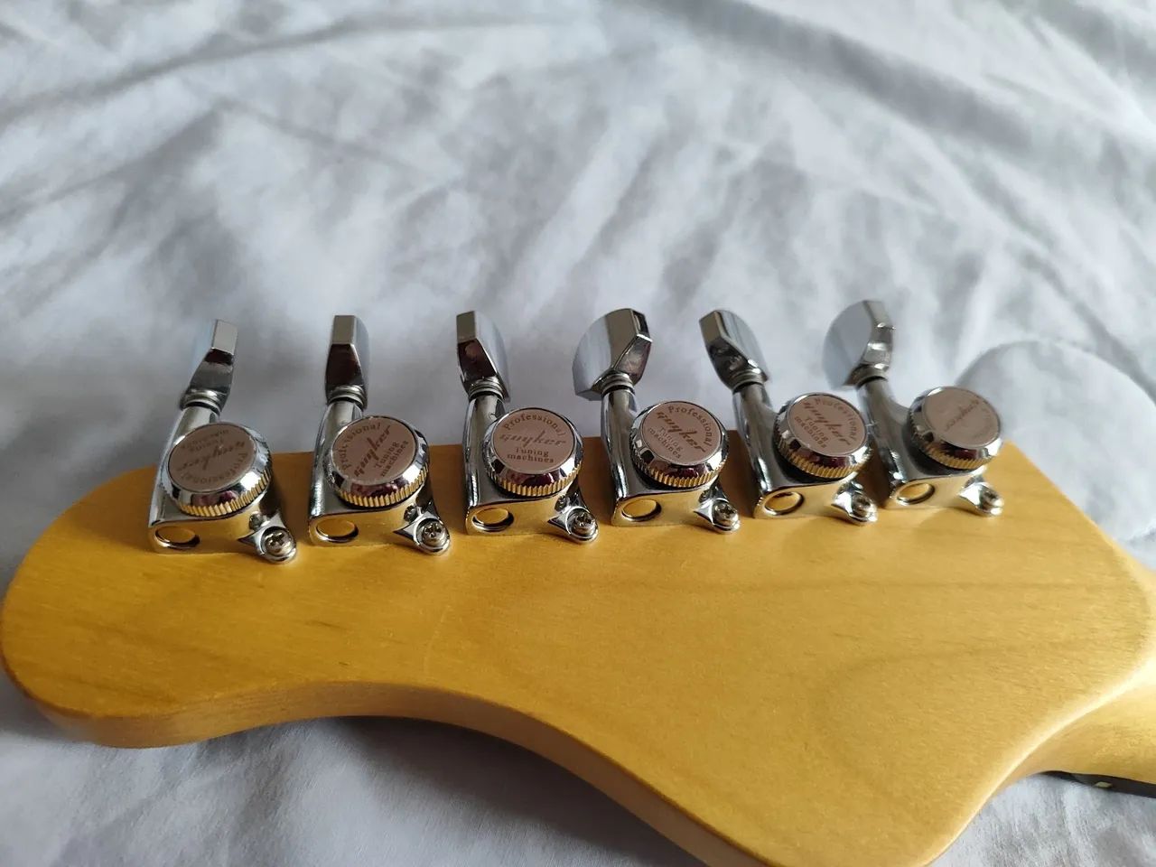 Guitarra Smiger Telecaster com Upgrades - Autografada por Mauro Henrique - Foto 2
