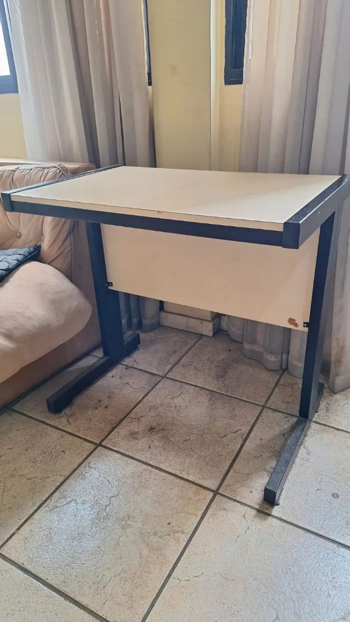 mesa de escritorio - Foto 2