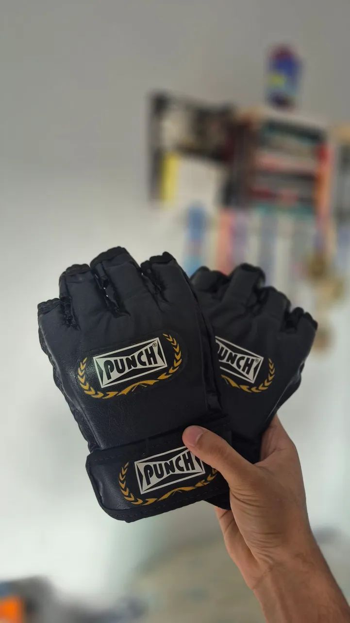 Luva de MMA