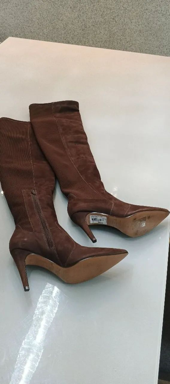 Vende-se bota, Nova 