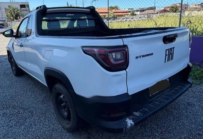 Fiat Strada Endurance 1.4 Flex 8V CS Plus 2022 - Foto 5