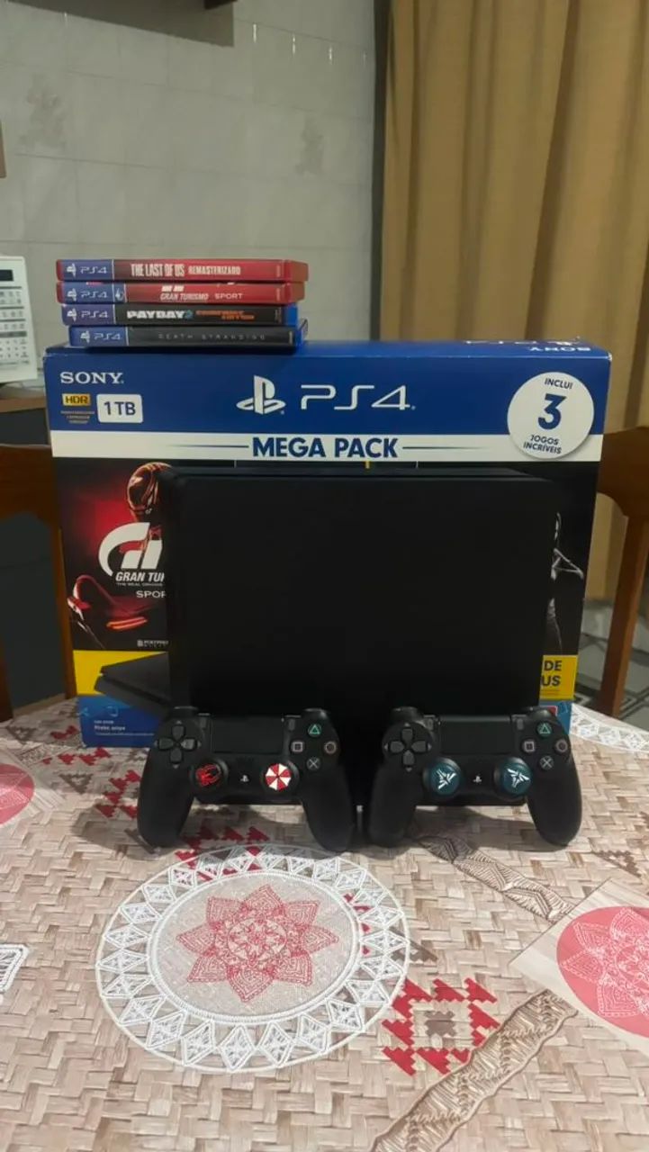 Vendo ps4 modelo slim
