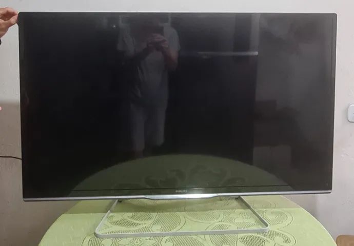 Smart TV Philips 46 LED Full HD - Modelo 46PFL5508G/78 - Foto 3