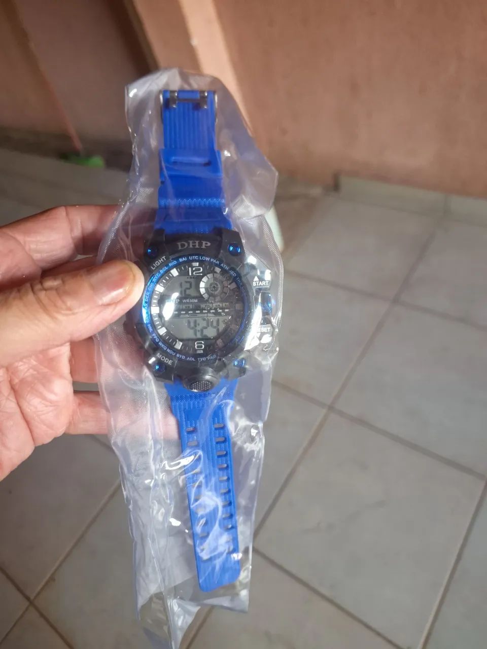 RELOGIO DIGITAL NOVO..
