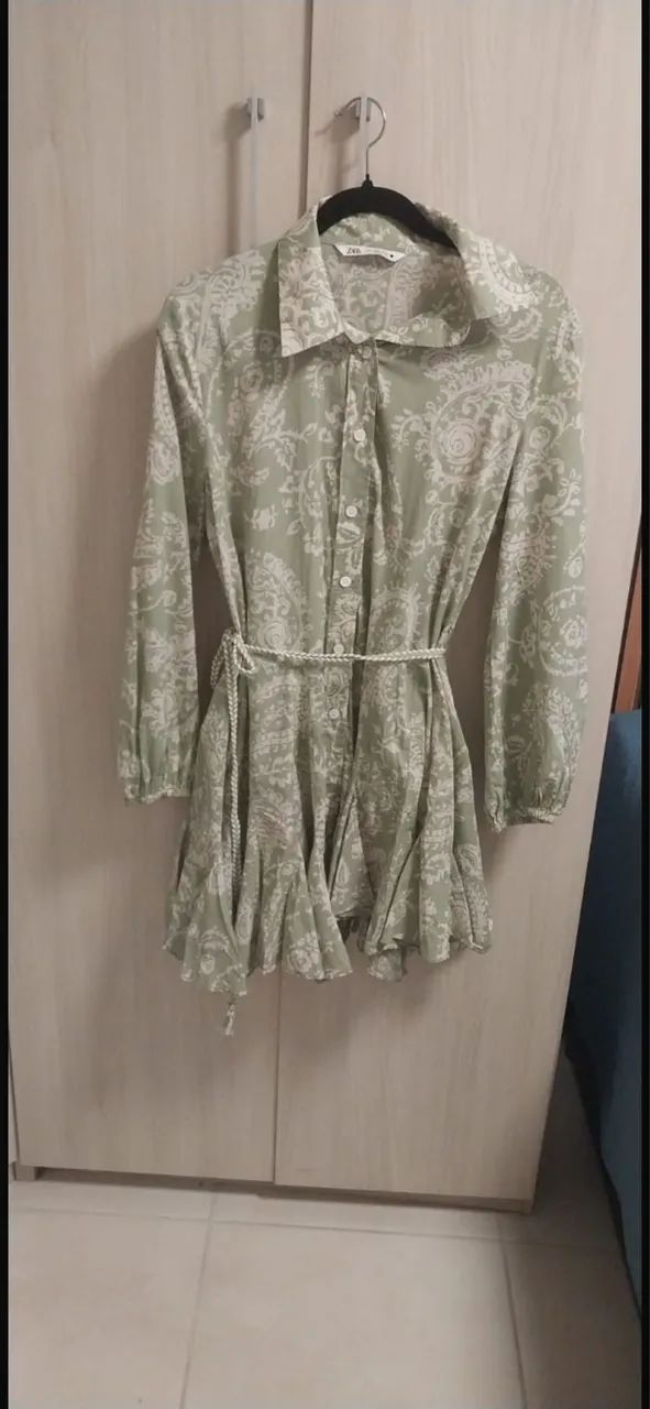 Vestido Zara impecável 