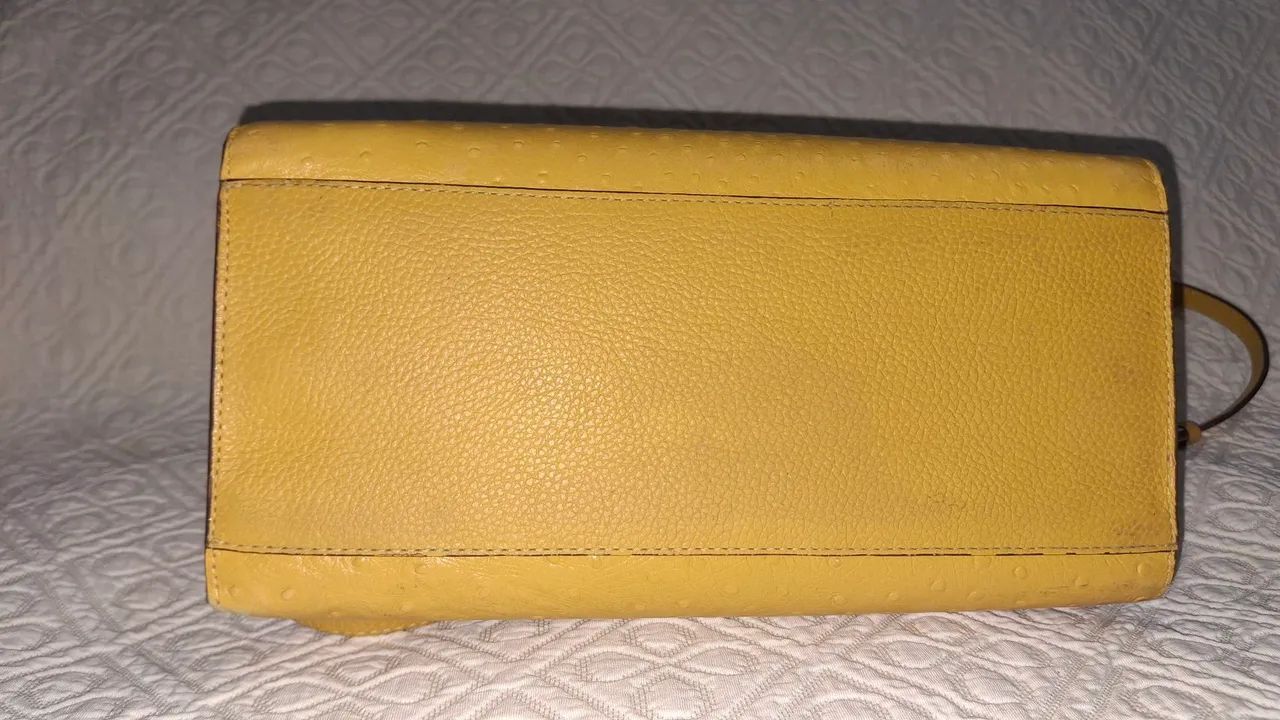Bolsa AREZZO ( COURO DE AVESTRUZ) 