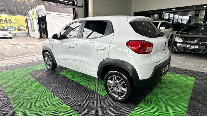 Renault Kwid Zen 1.0 Flex 12V 5P Mec. 2022 - Foto 3