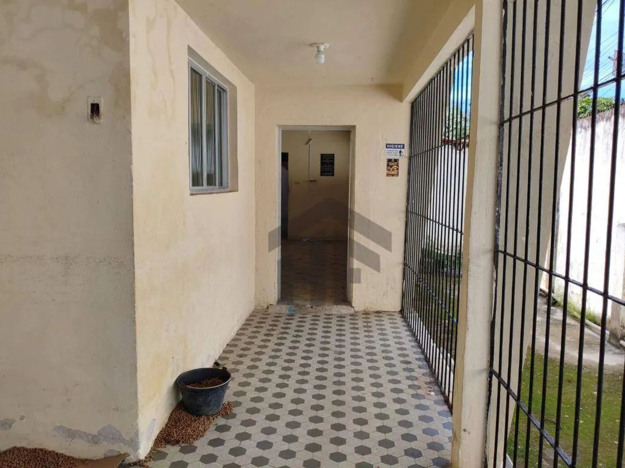 Casa Comercial de 180m² para alugar, com 4 quartos (1 suíte), localizada em Santo Amaro, R - Foto 3