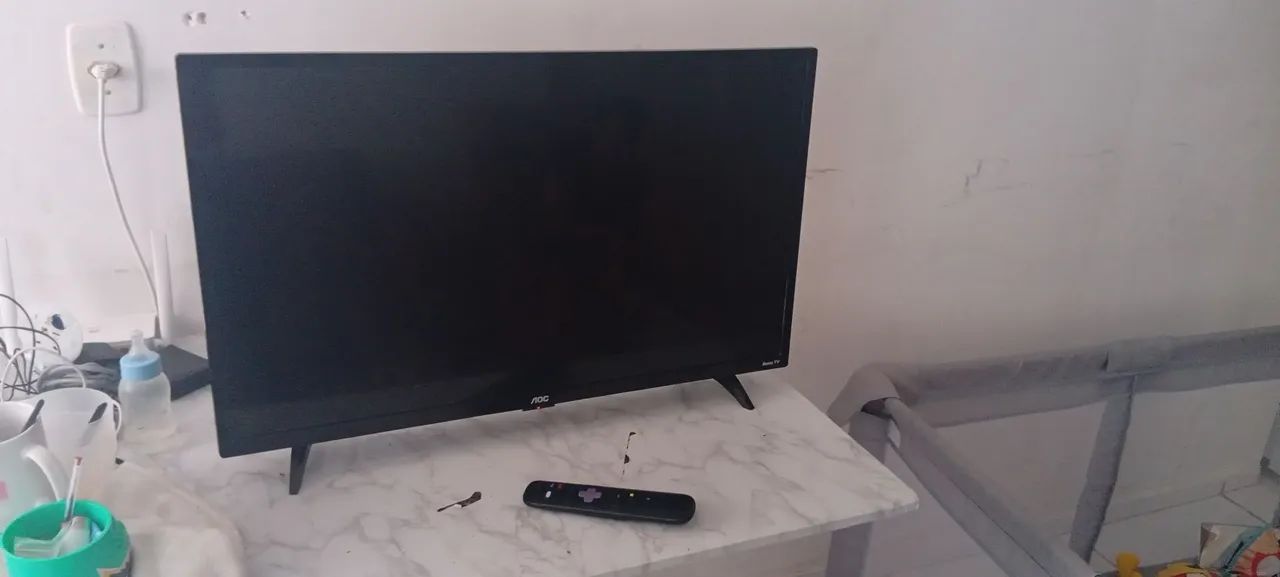 Tv 32 polegadas AOC Roku tv - Foto 2