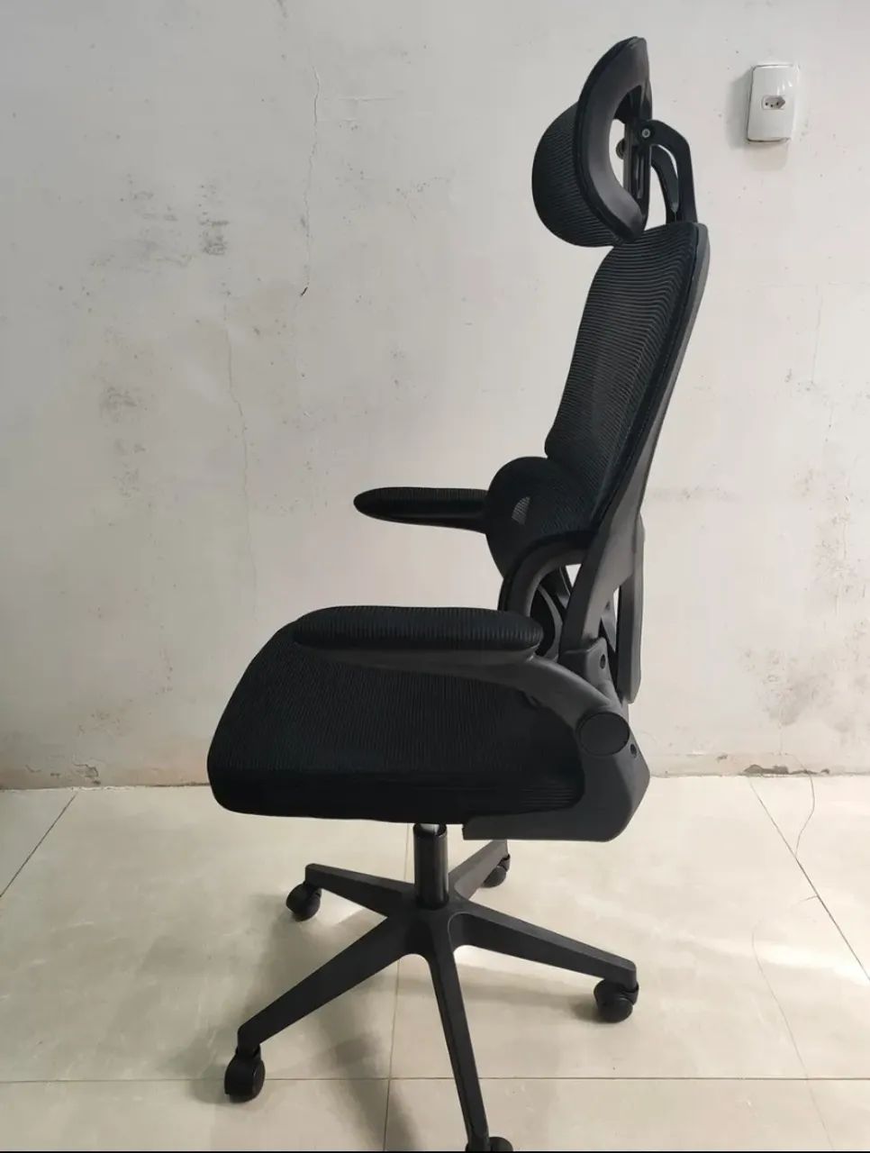 Cadeira de Escritório Ergonômica - R$ 450 - Foto 2