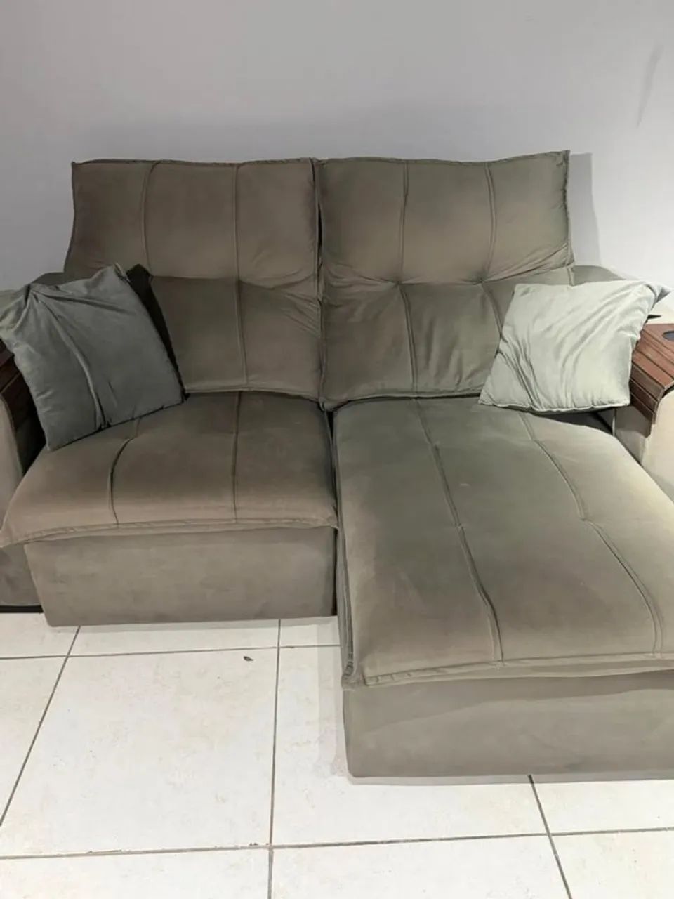 Sofá 2 Lugares Cinza Retrátil