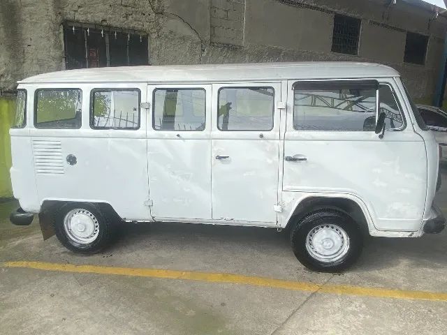 Volkswagen Kombi STANDARD/ LUXO/ SÉRIE PRATA 1995