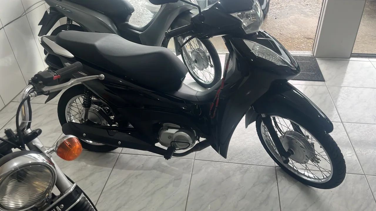 Honda BIZ 125  - Foto 4