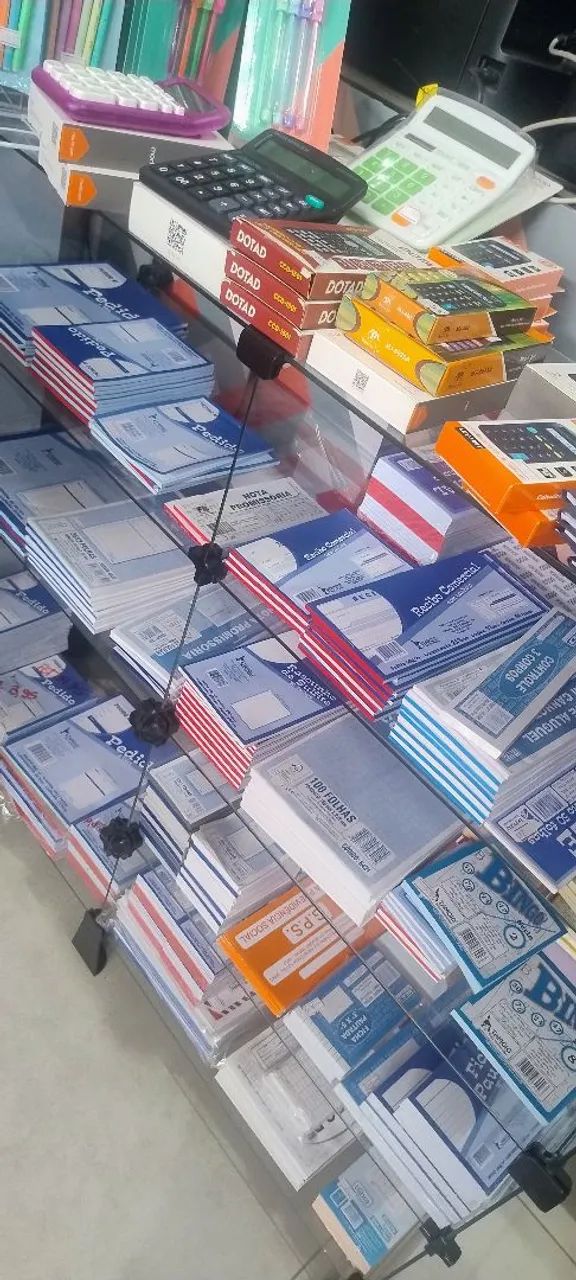 VENDO ESTRUTURA COMPLETA DE PAPELARIA E ESTOQUE