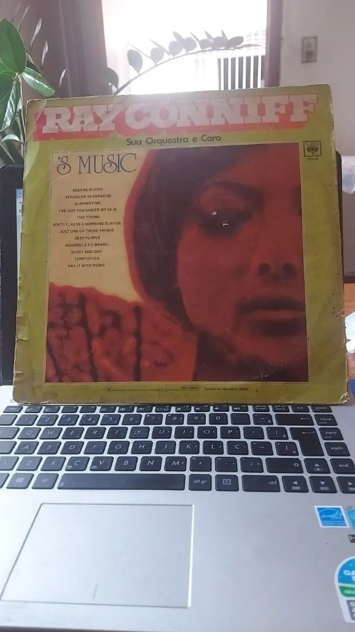 LP - Ray Conniff, sua orquestra e Coro - Foto 2